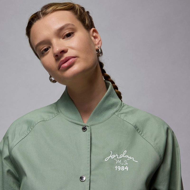 Jordan-Campera-universitaria-para-mujer