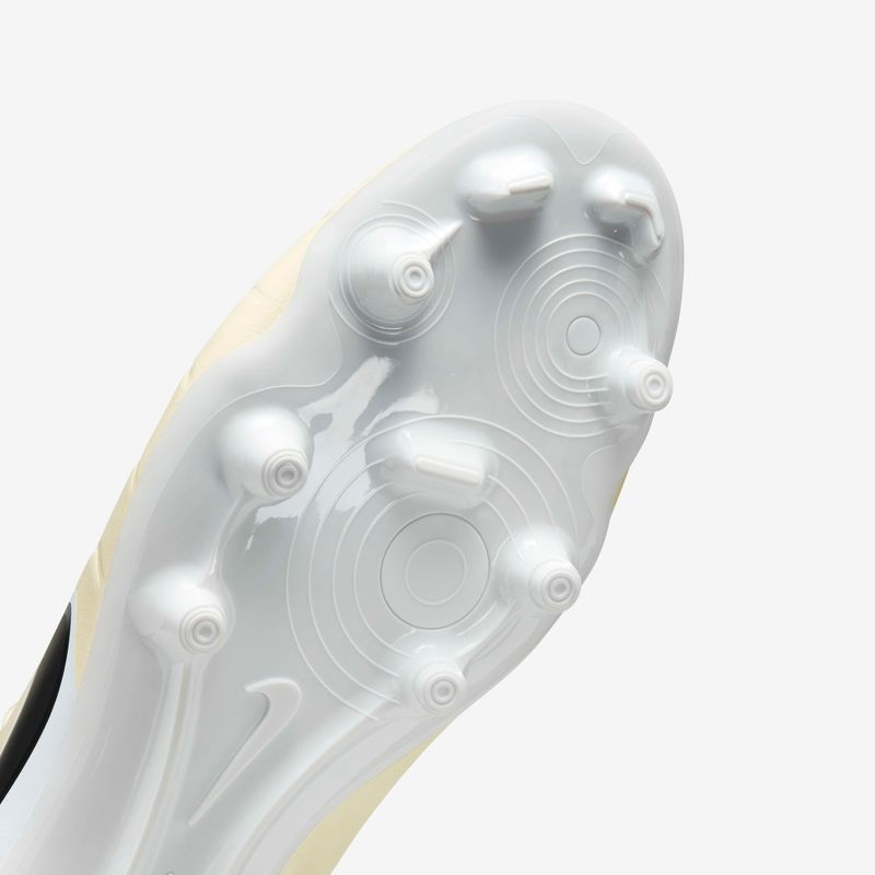 Nike-Tiempo-Legend-10-Club