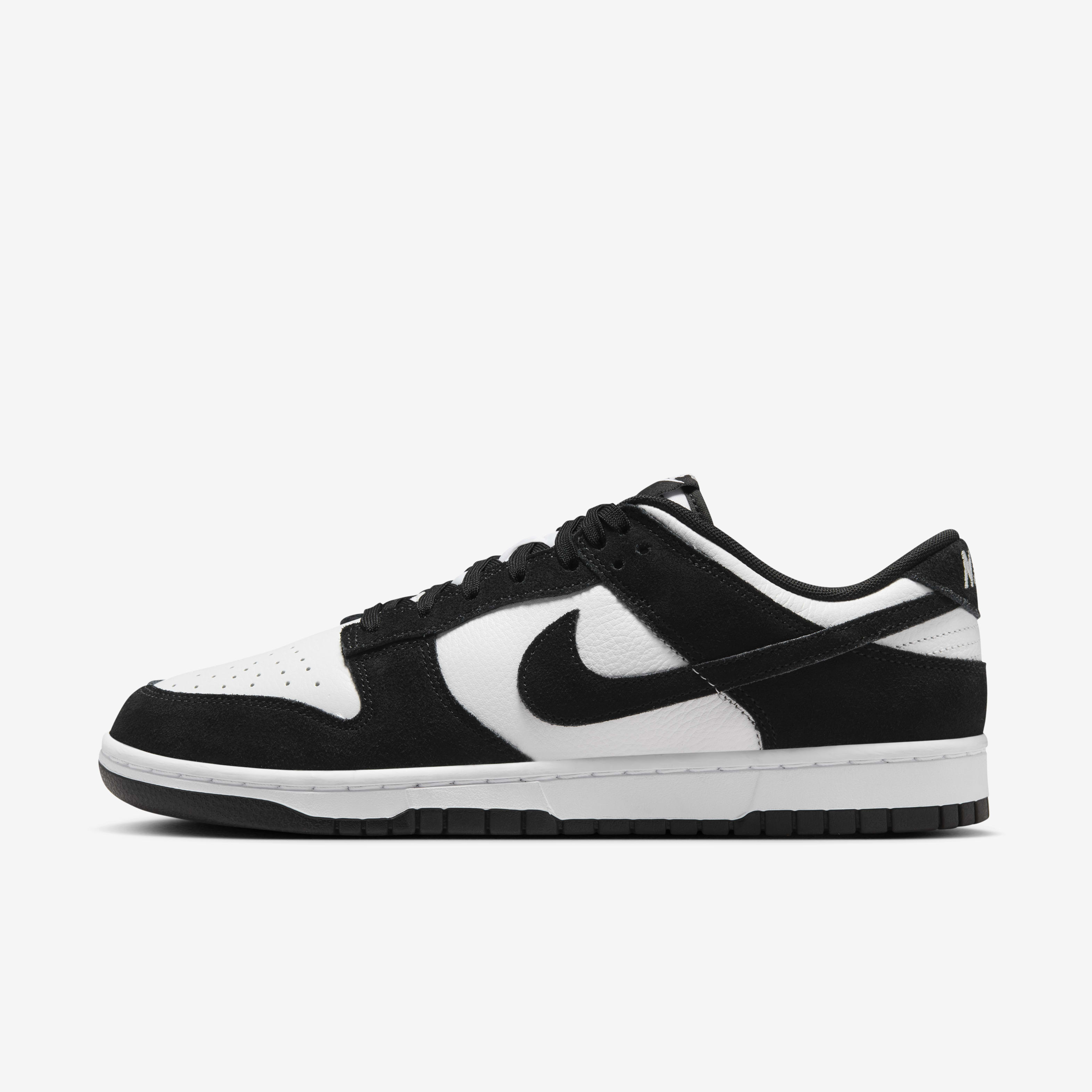 Nike SB Dunk Low Pro