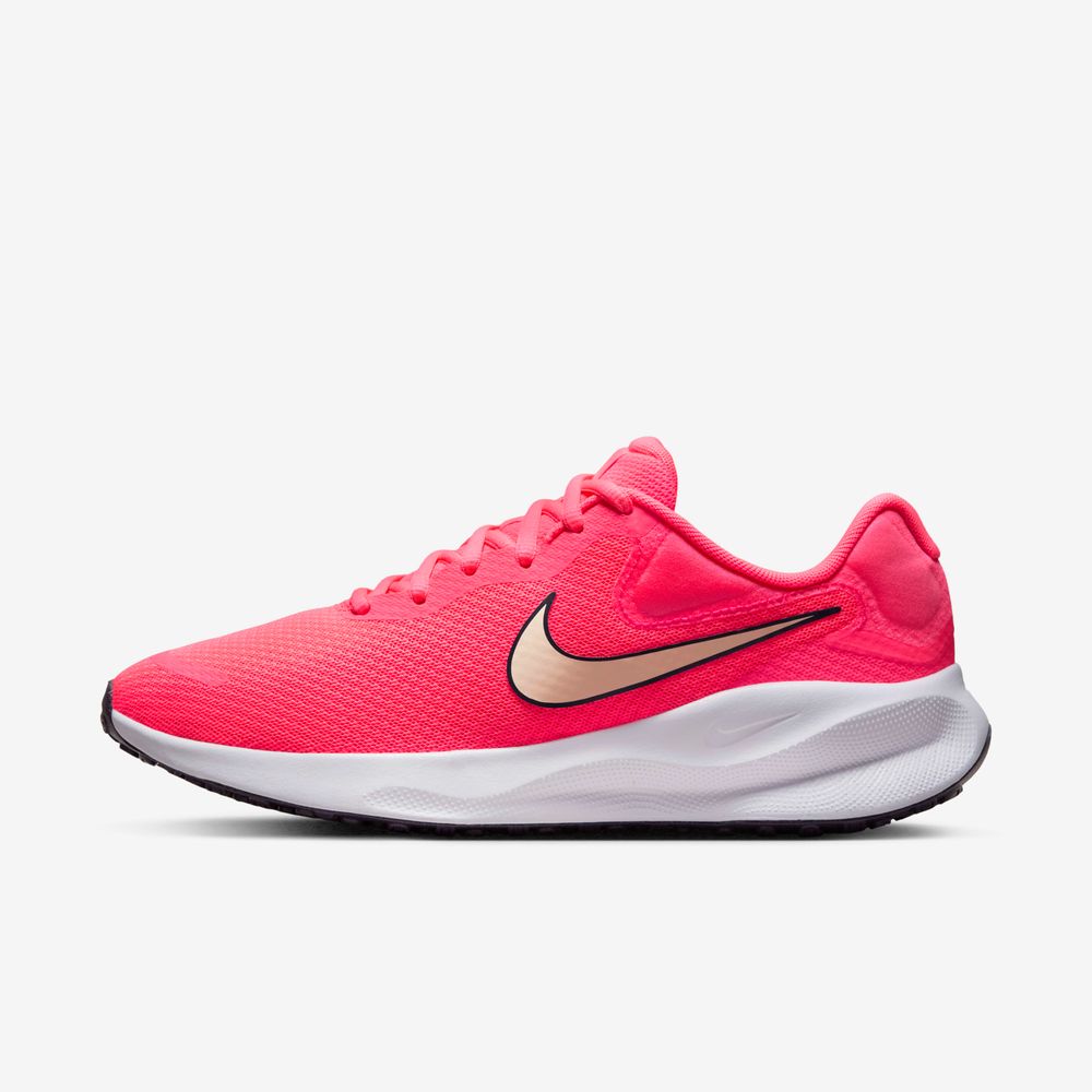 Nike Revolution 7