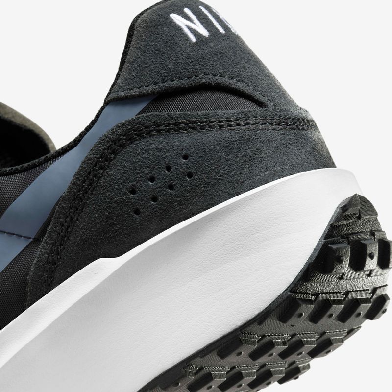 Nike-Waffle-Nav