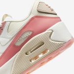 Nike-Air-Max-90-LV8