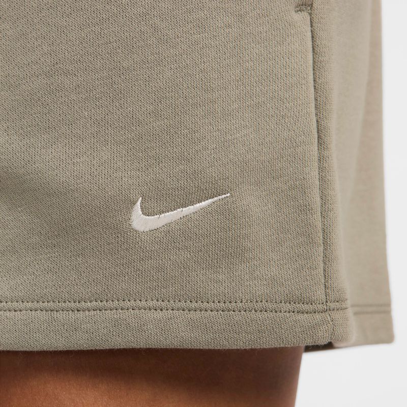 Nike-Sportswear-Chill-Terry