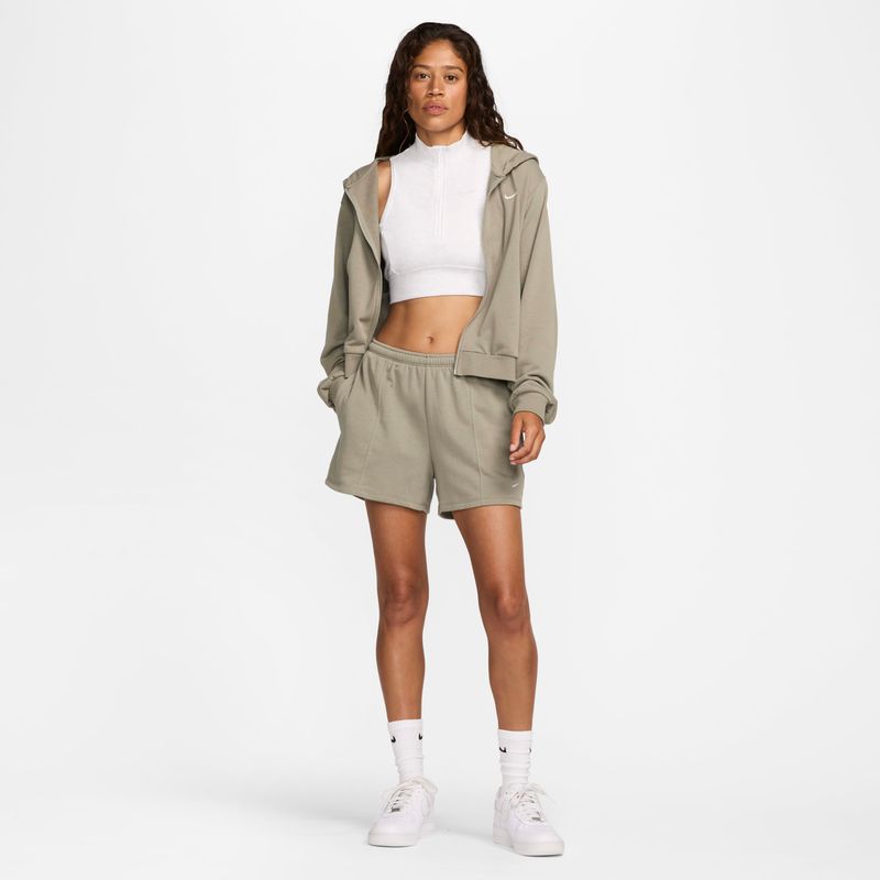 Nike-Sportswear-Chill-Terry