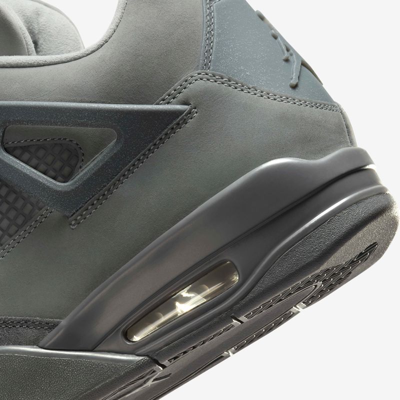 Air-Jordan-4-Retro-SE--Wet-Cement-