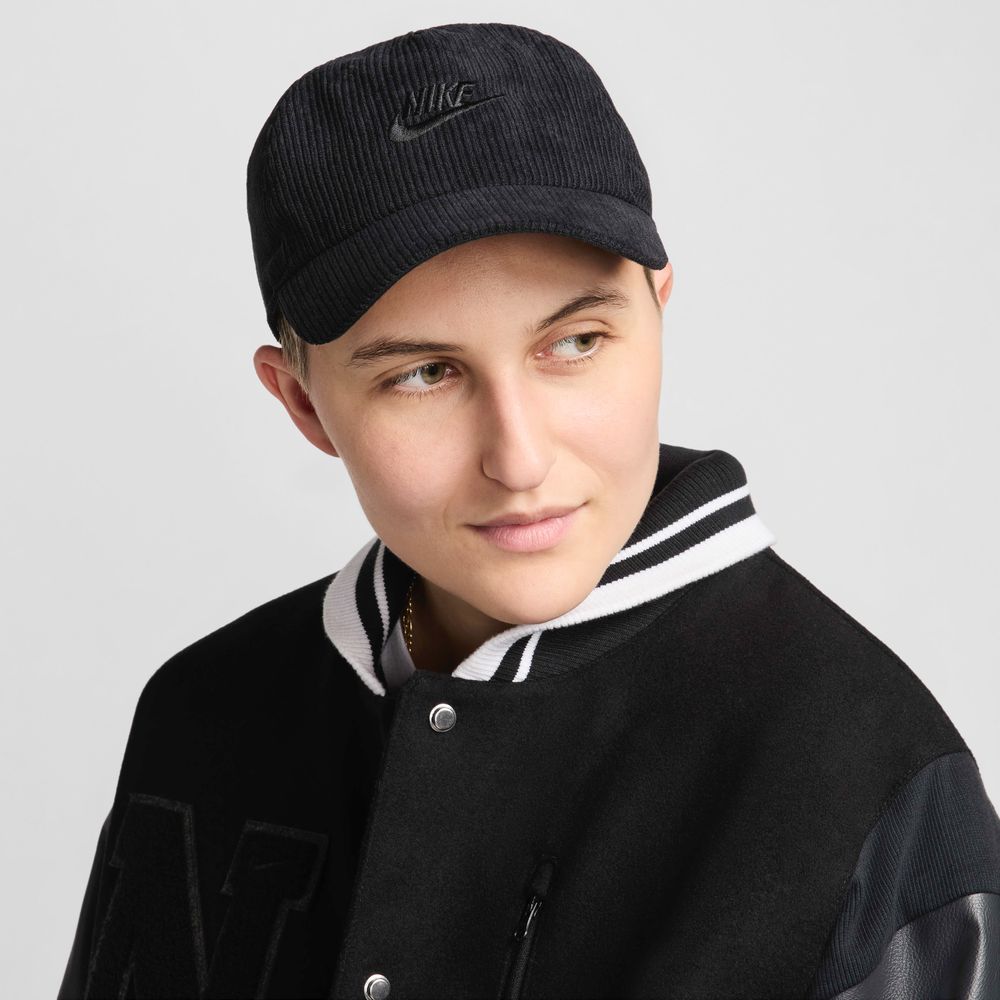 Nike Club