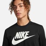 Nike-Sportswear