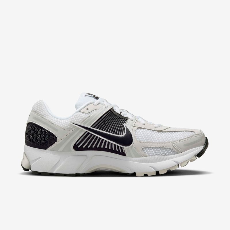 Nike-Zoom-Vomero-5