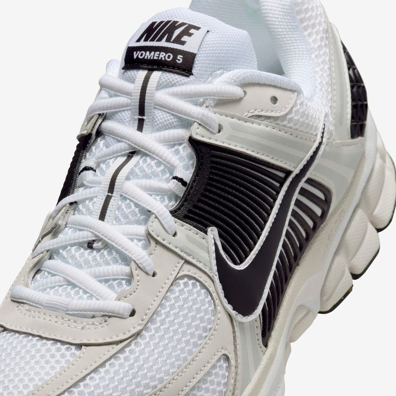 Nike-Zoom-Vomero-5