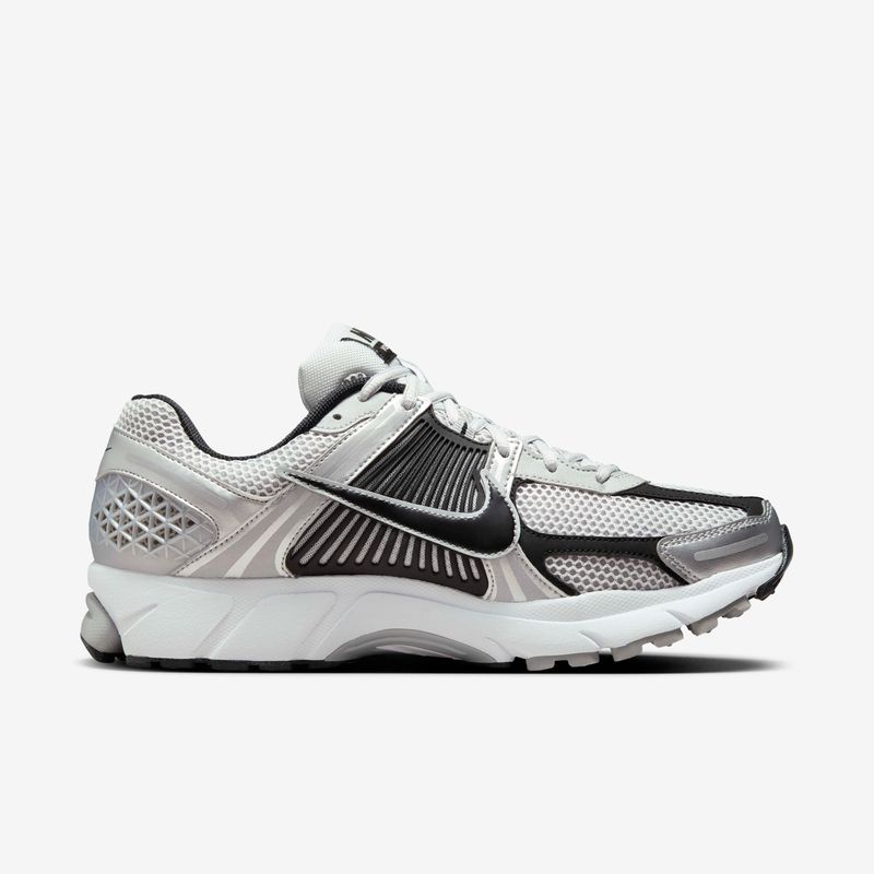 Nike-Zoom-Vomero-5