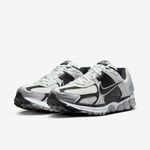 Nike-Zoom-Vomero-5