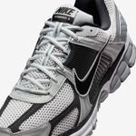 Nike-Zoom-Vomero-5