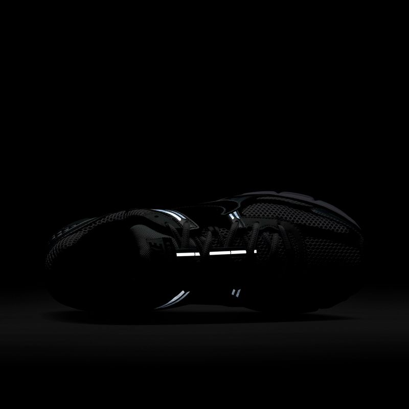 Nike-Zoom-Vomero-5