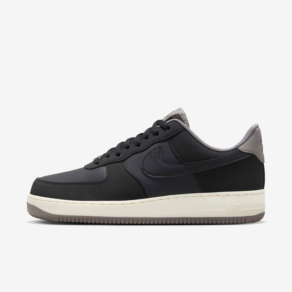 Nike Air Force 1 '07 LV8