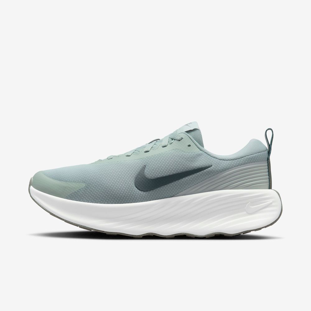 Nike Promina