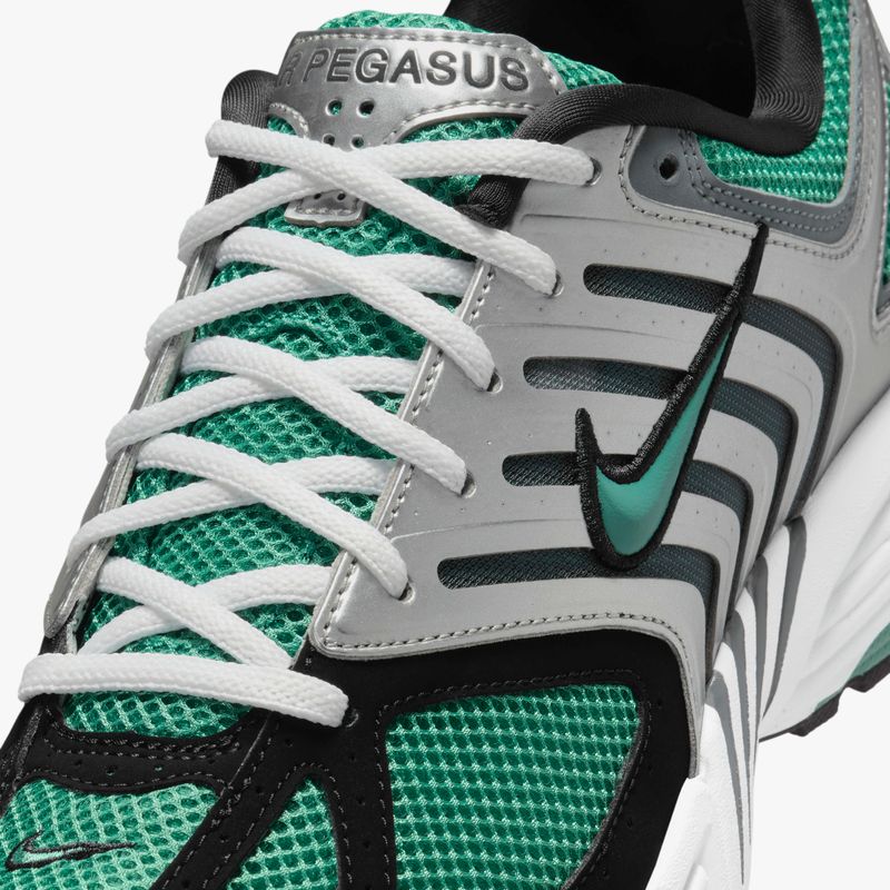 Nike-Air-Pegasus-2005