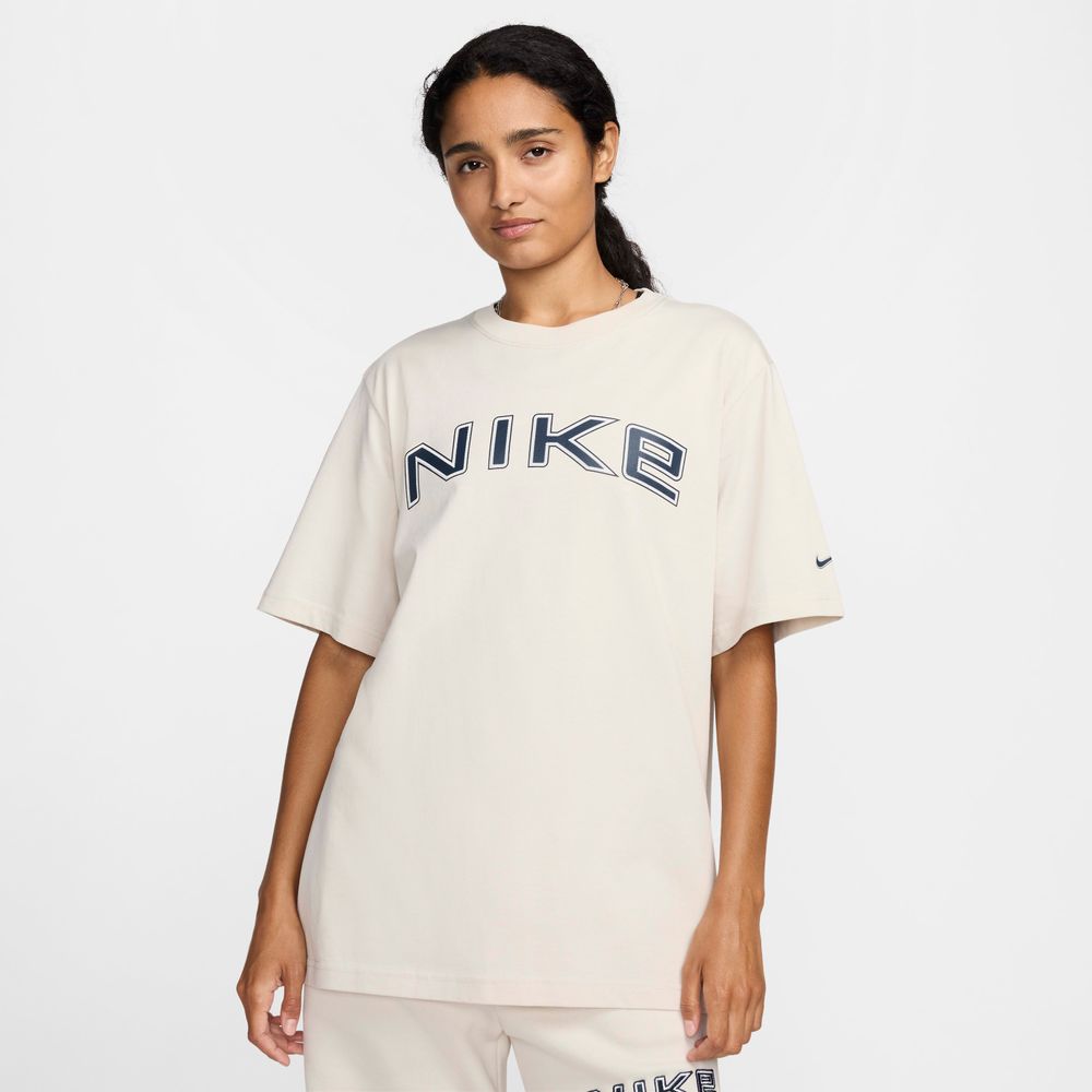 Nike Sportswear