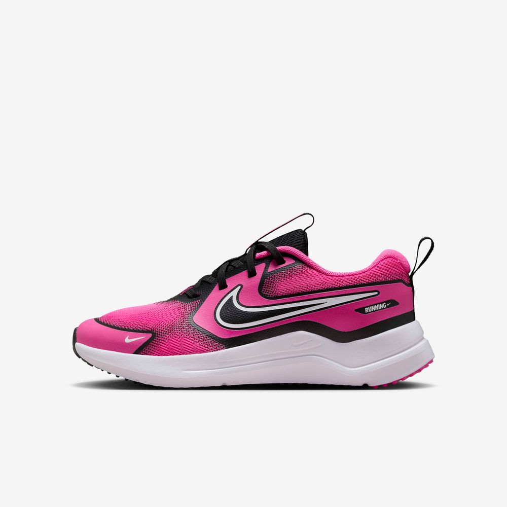 Nike Cosmic Runner
