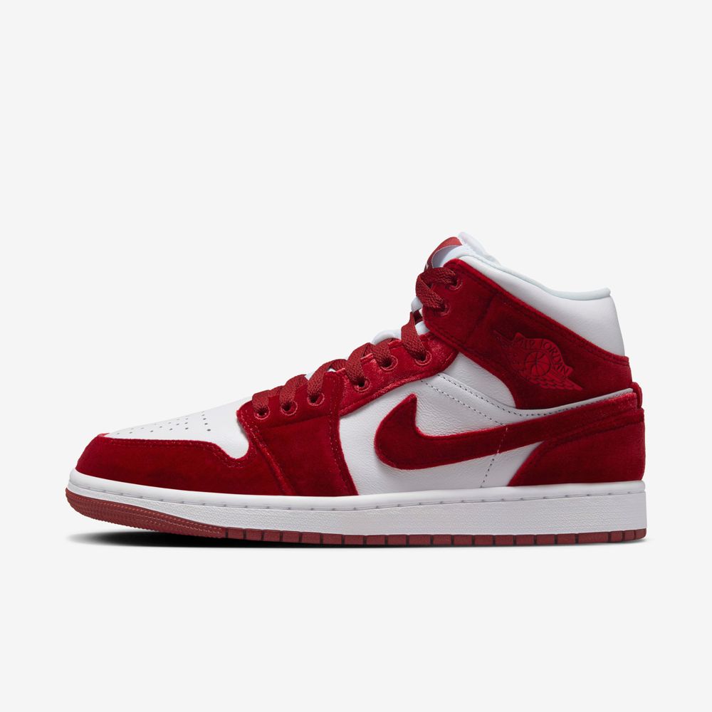 Air Jordan 1 Mid SE