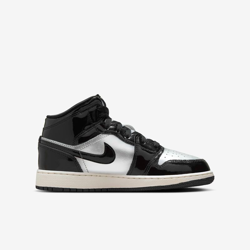 Air-Jordan-1-Mid-SE