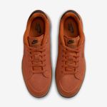Nike-Grandstand-2