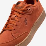 Nike-Grandstand-2