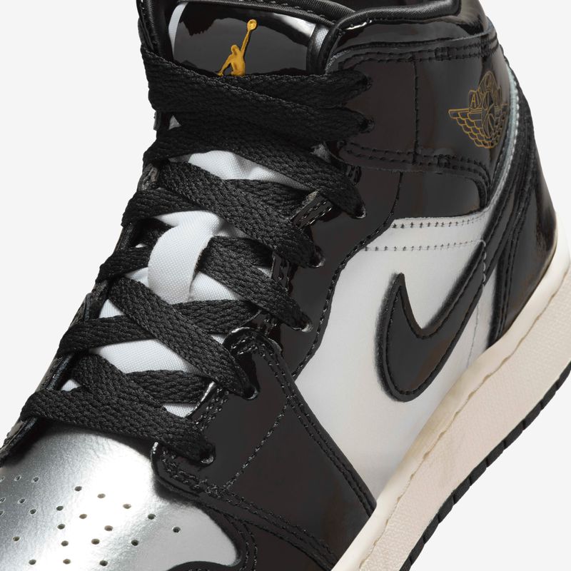 Air-Jordan-1-Mid-SE