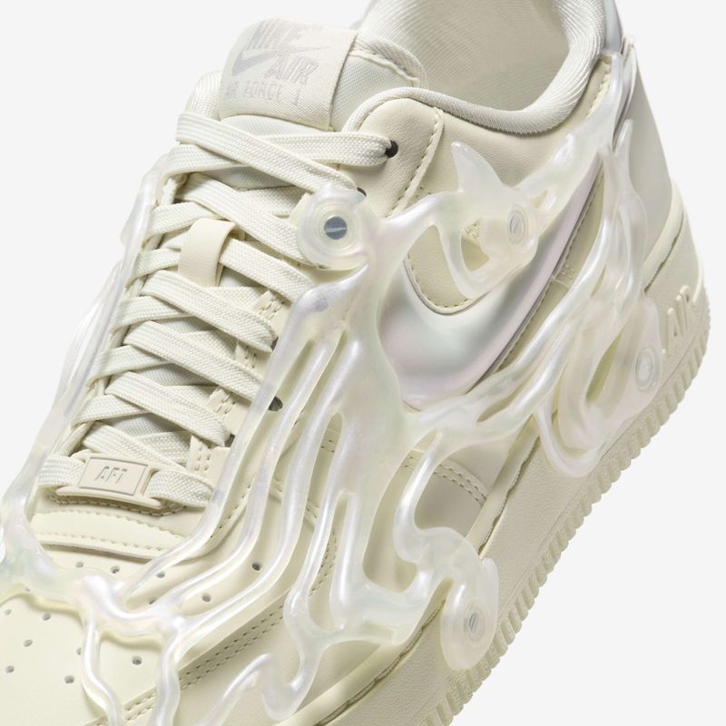 Nike-Air-Force-1--07-LX