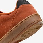 Nike-Grandstand-2