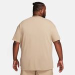 Nike-Sportswear-Premium-Essentials