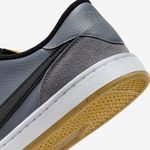 Nike-SB-FC-Classic