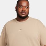 Nike-Sportswear-Premium-Essentials