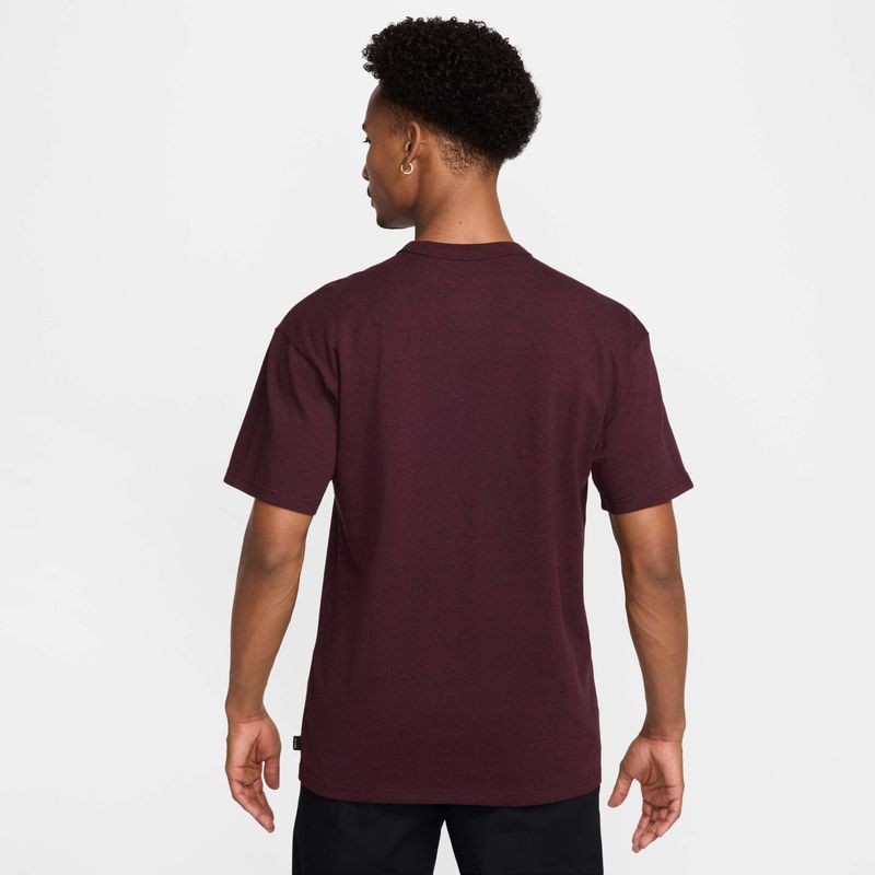 Nike-Sportswear-Premium-Essentials