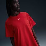 Nike-Sportswear-Essential