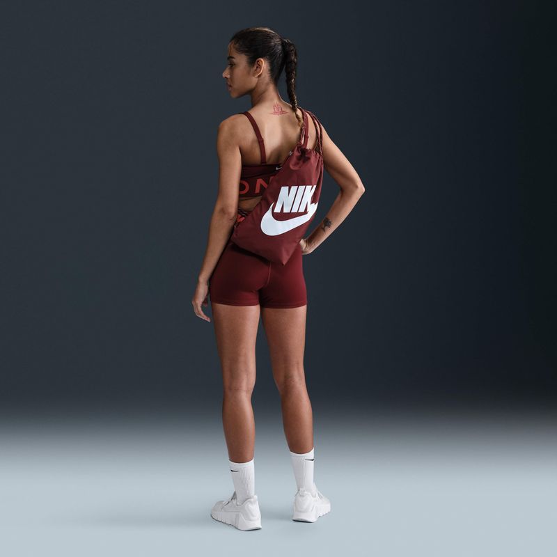 Nike-Pro-Sculpt
