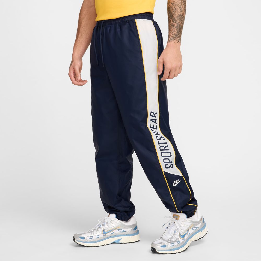 Nike Club