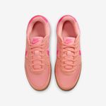 Nike-Field-General