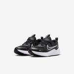 Nike-Cosmic-Runner