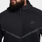 Nike-Tech