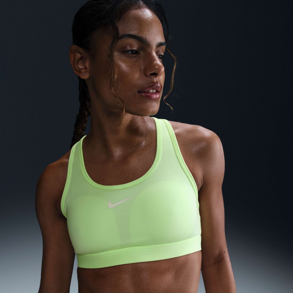 Nike Swoosh Medium Support