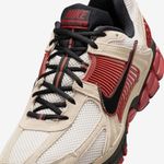 Nike-Zoom-Vomero-5