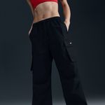Nike-Sportswear