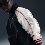 Nike-Sportswear