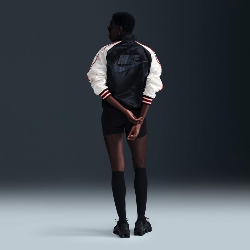 Nike-Sportswear