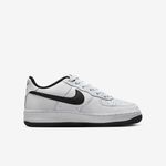 Nike-Air-Force-1-LV8