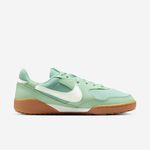 Nike-Terra-Manta