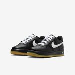 Nike-Air-Force-1-LV8