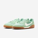 Nike-Terra-Manta