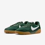 Nike-Terra-Manta