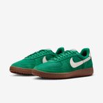 Nike-Field-General